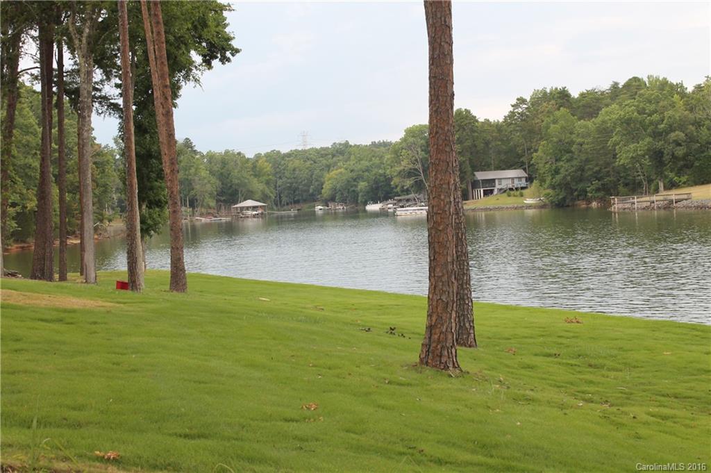 Handsmill On Lake Wylie - Land