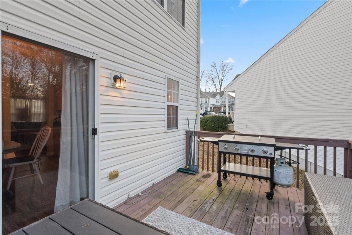 Lexington Commons - Residential