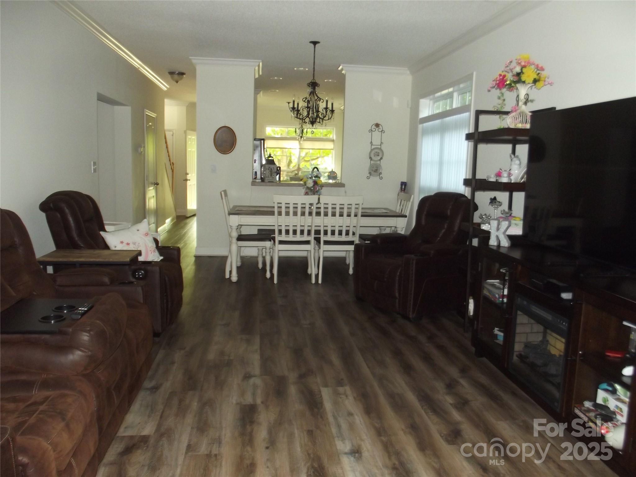 oak Ridge Townhomes - Residential