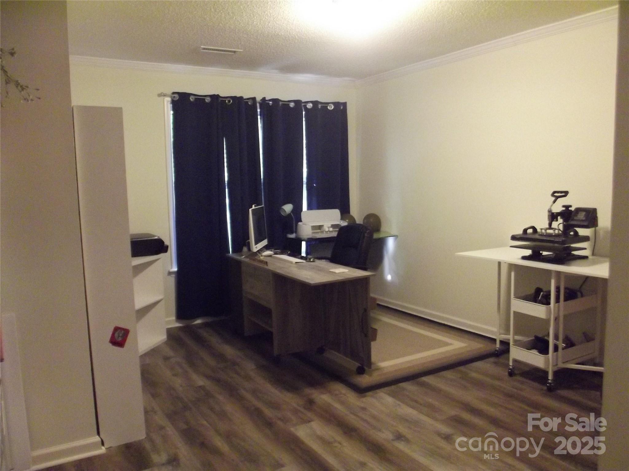 oak Ridge Townhomes - Residential