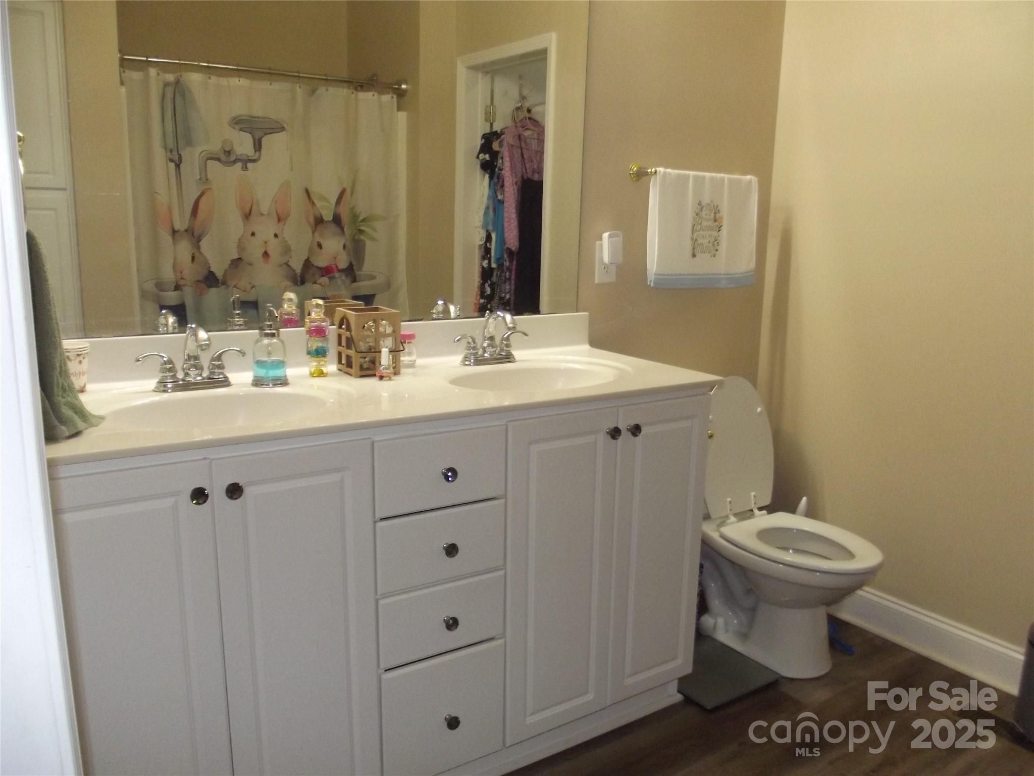 oak Ridge Townhomes - Residential