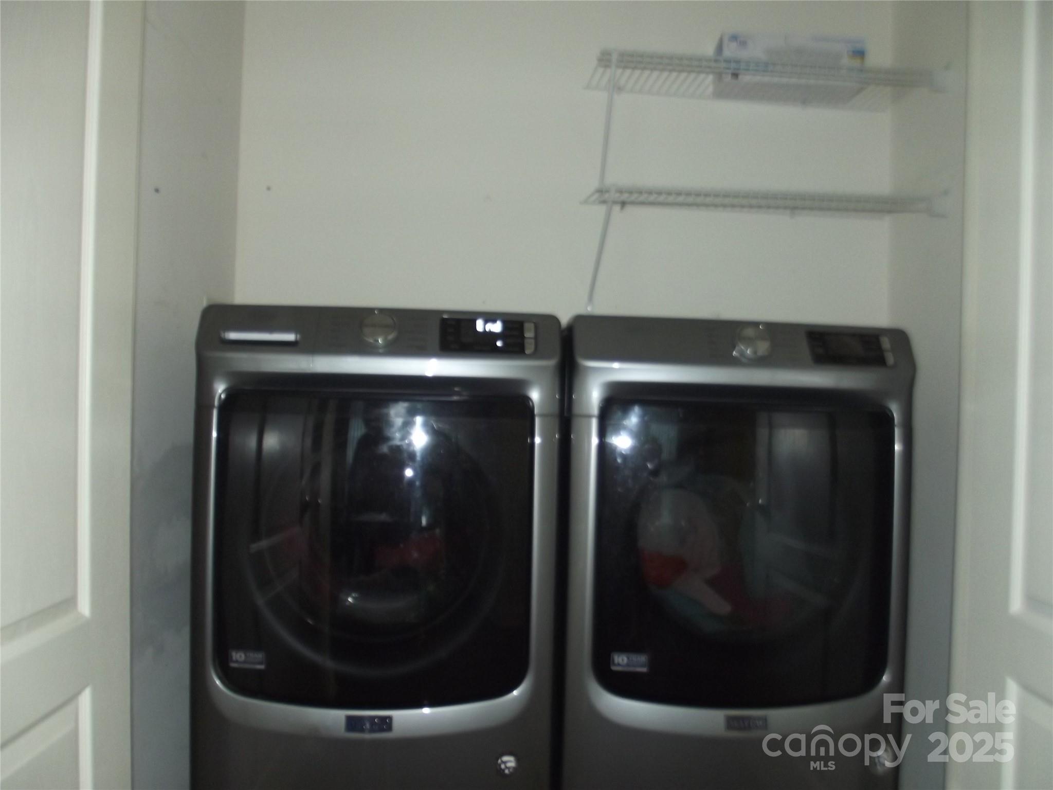 oak Ridge Townhomes - Residential