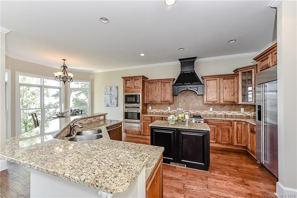 Island Forest - Residential