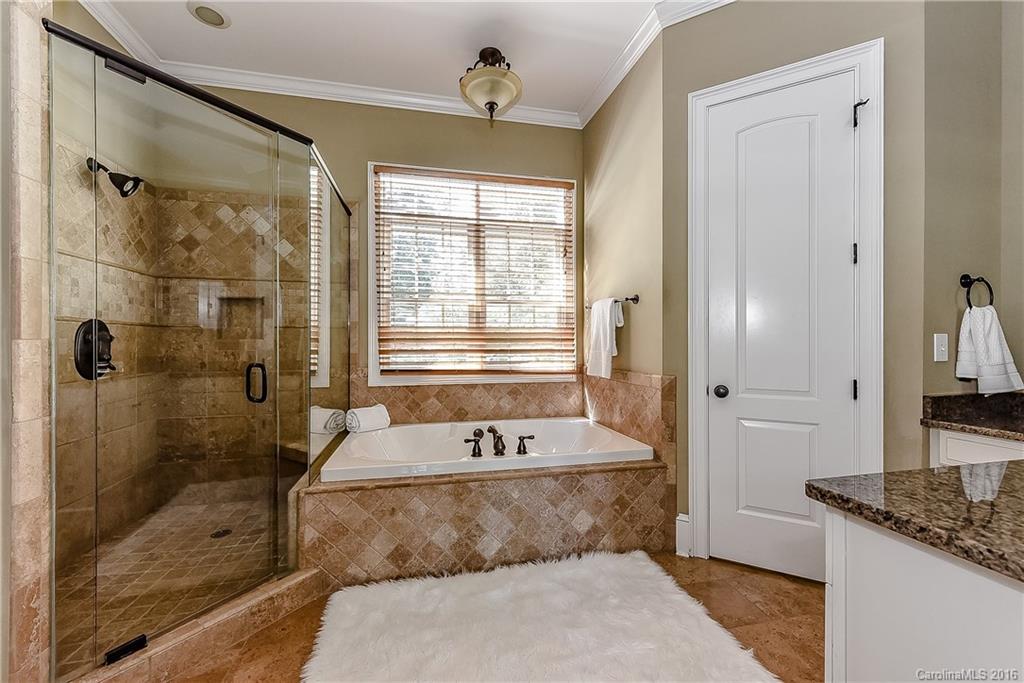 Island Forest - Residential