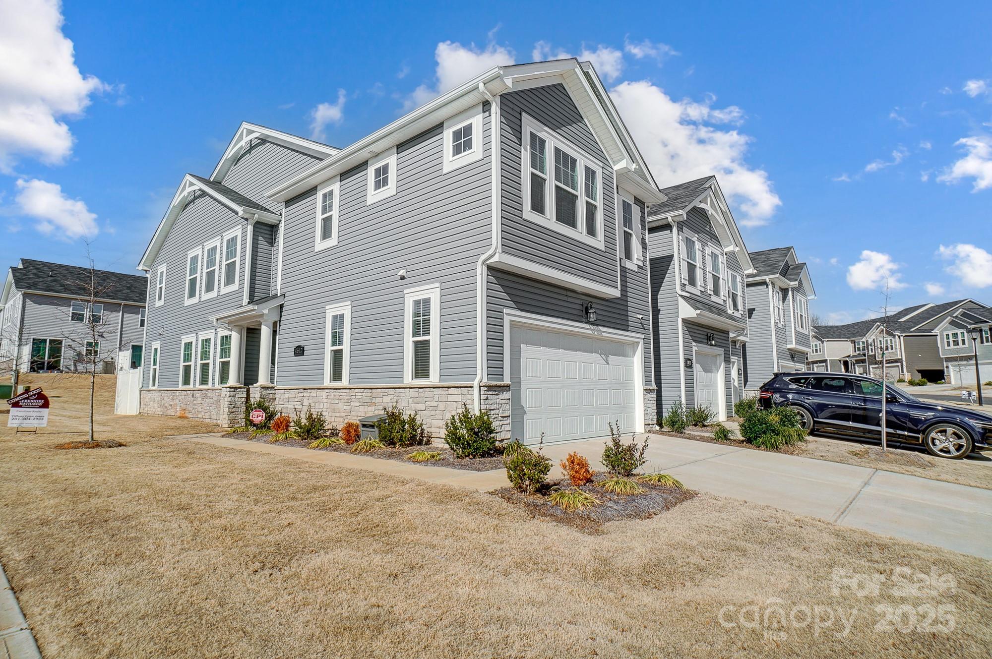 Charlotte, North Carolina 28269, United States, 3 Bedrooms Bedrooms, ,3 BathroomsBathrooms,Residential,Active,18530