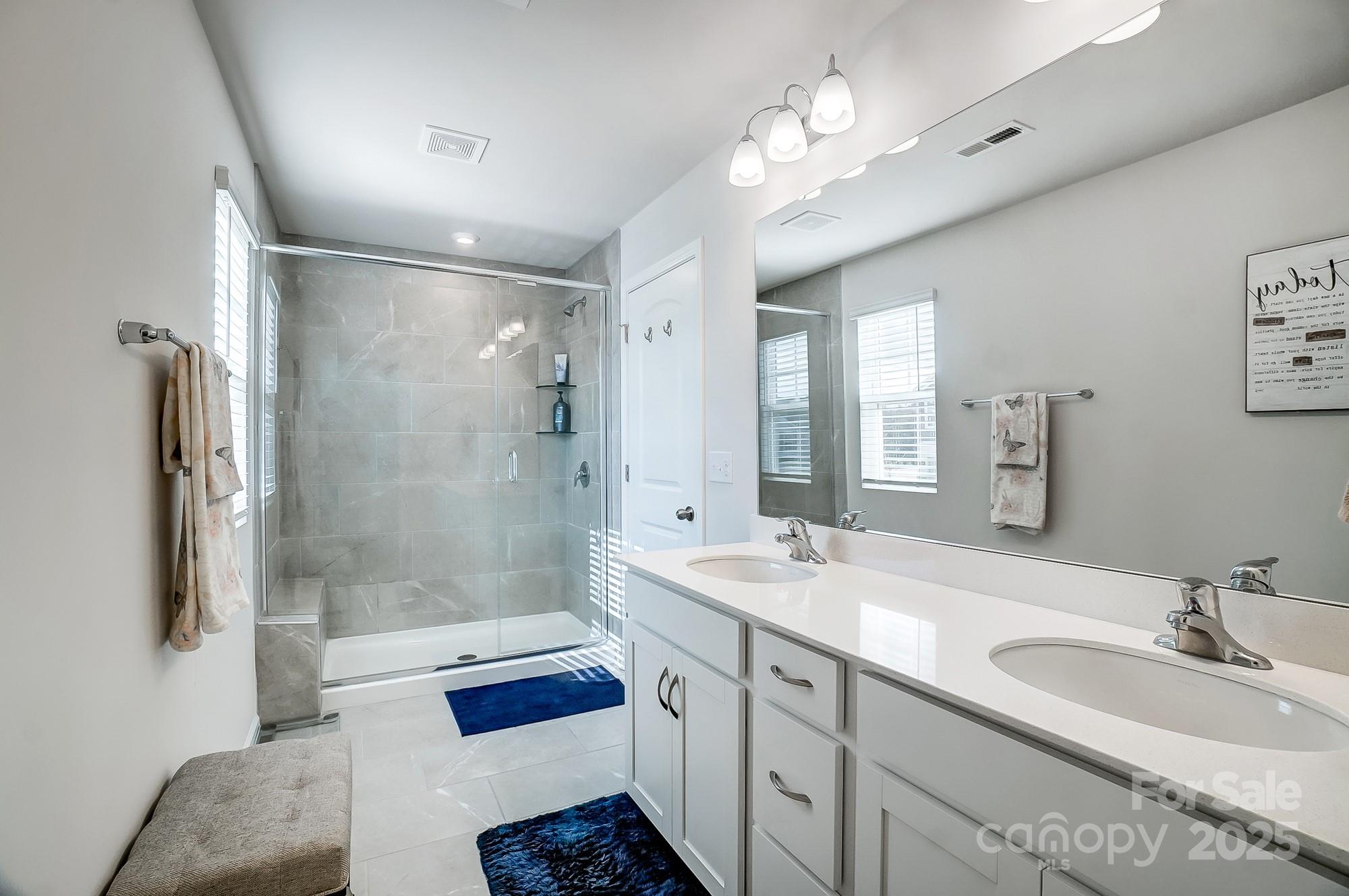 Charlotte, North Carolina 28269, United States, 3 Bedrooms Bedrooms, ,3 BathroomsBathrooms,Residential,Active,18530