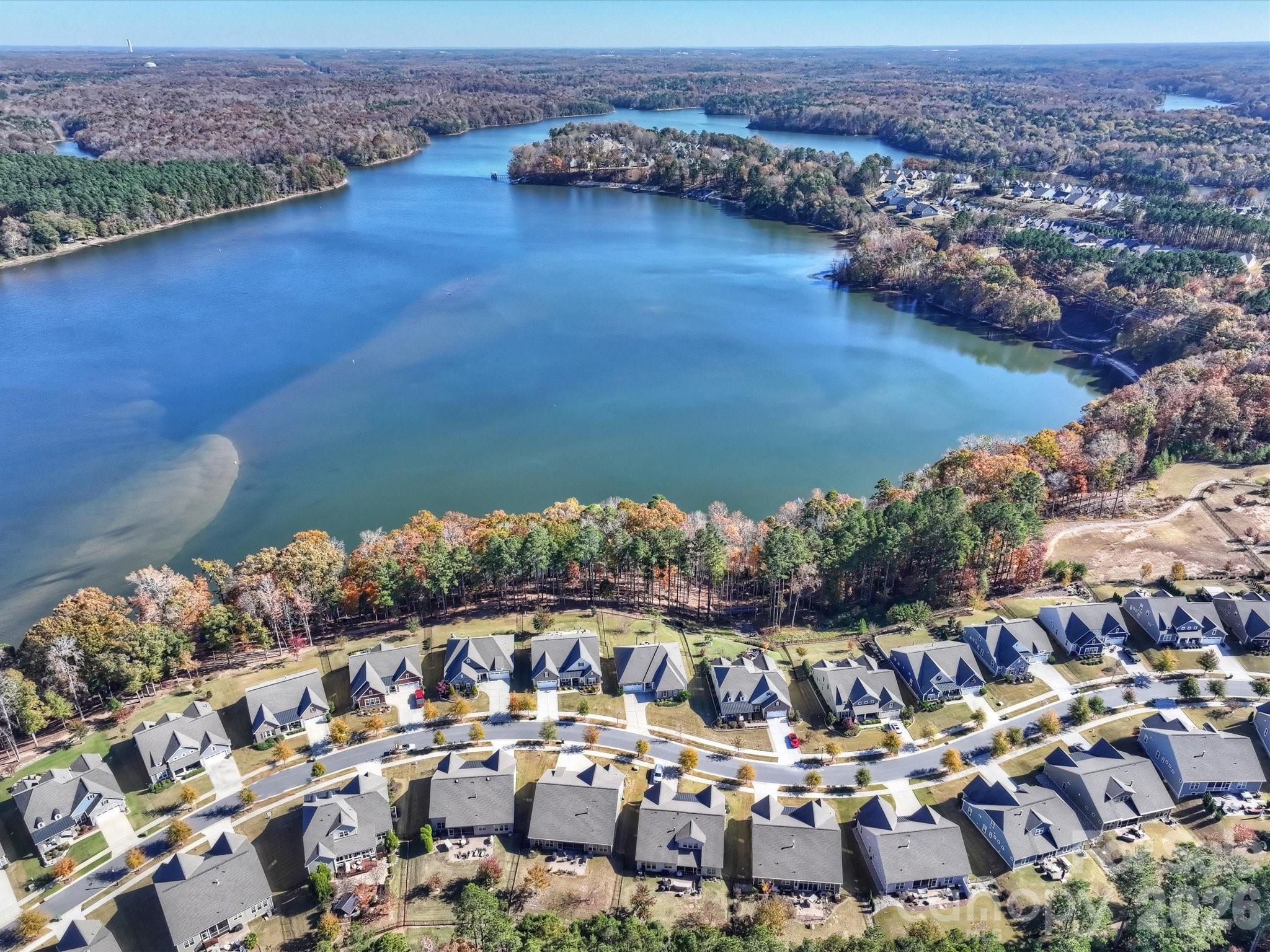 Imagery on Mtn Island - Residential