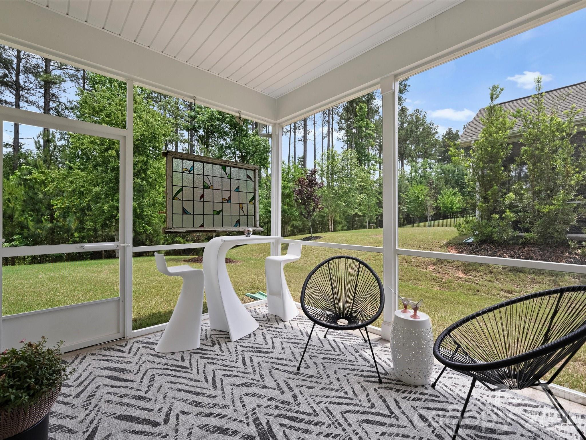 Imagery on Mtn Island - Residential