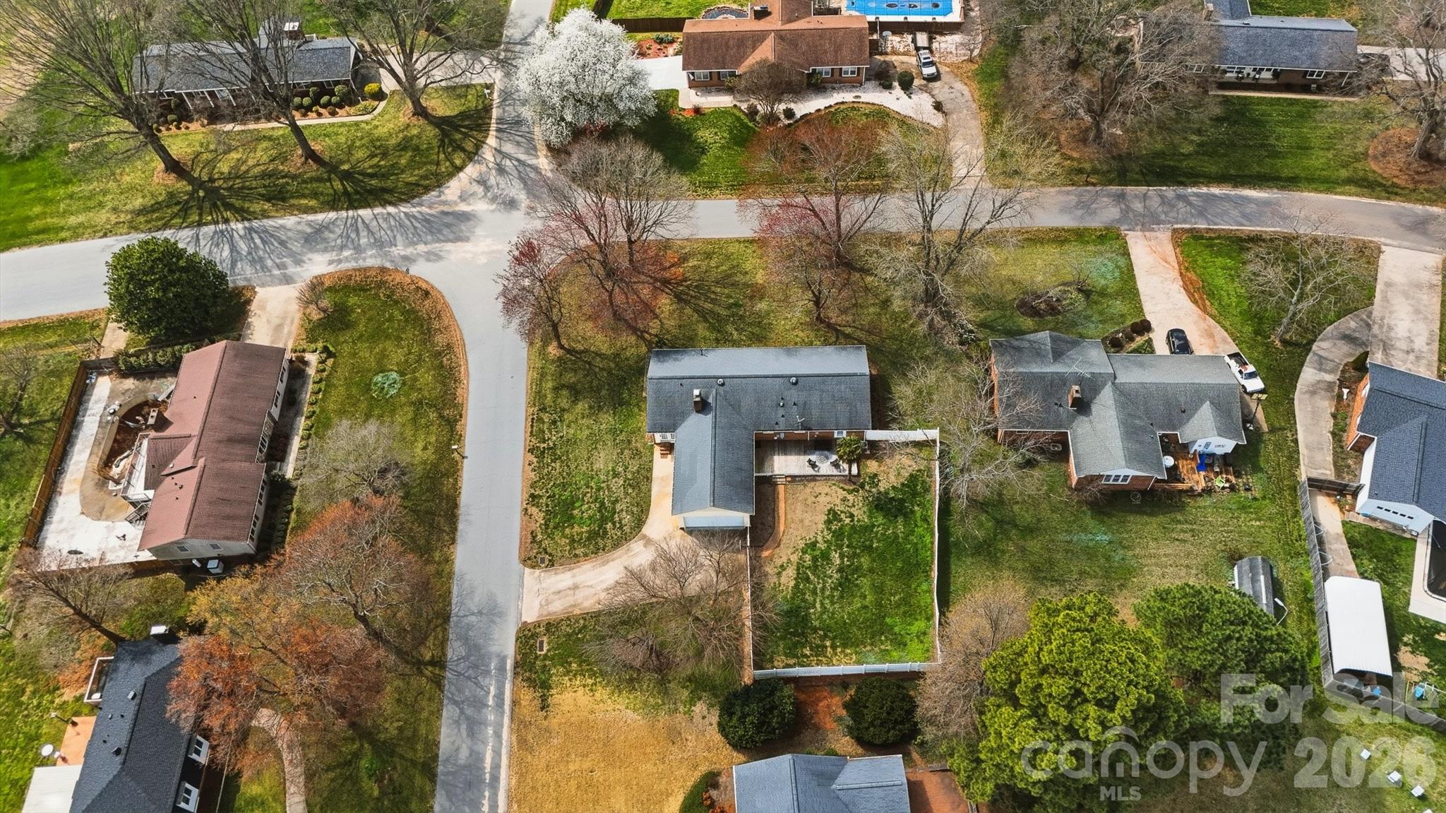 Olde Well South - Residential