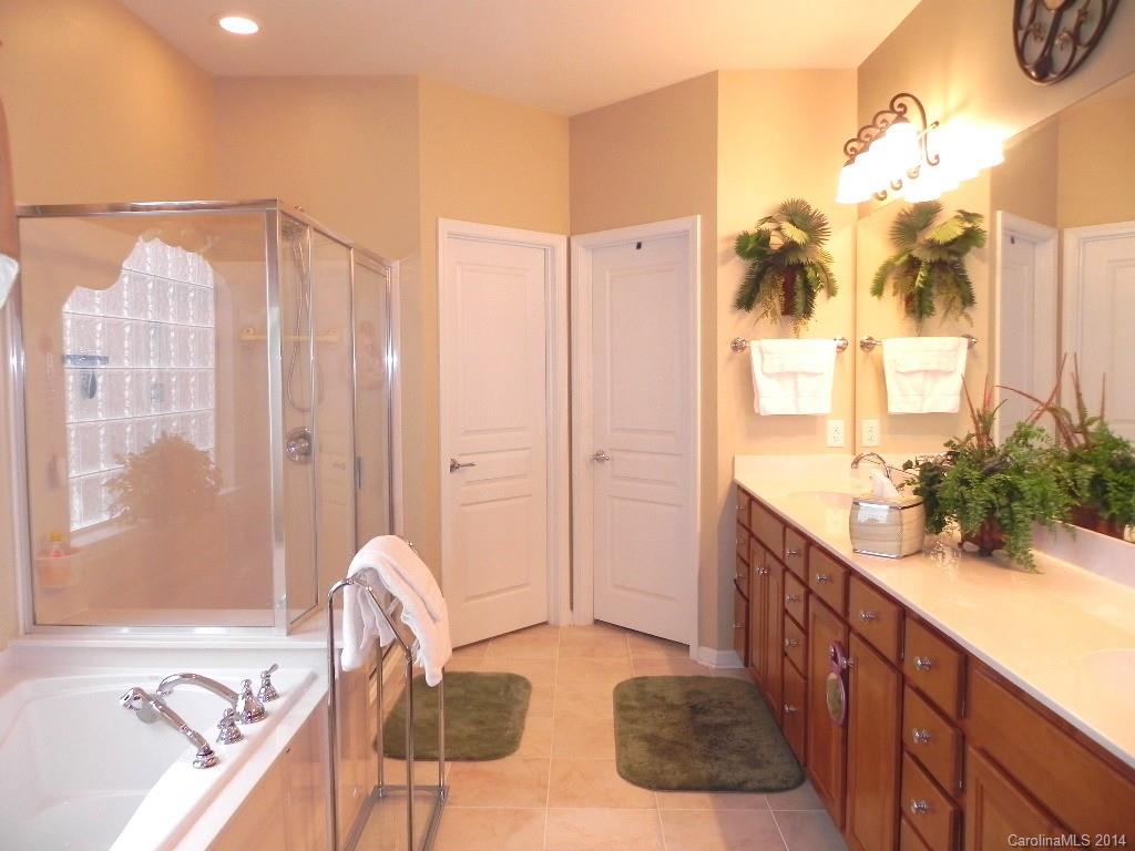 Sun City Carolina Lakes - Residential