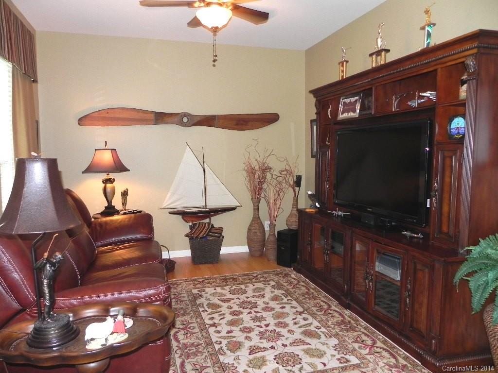 Sun City Carolina Lakes - Residential