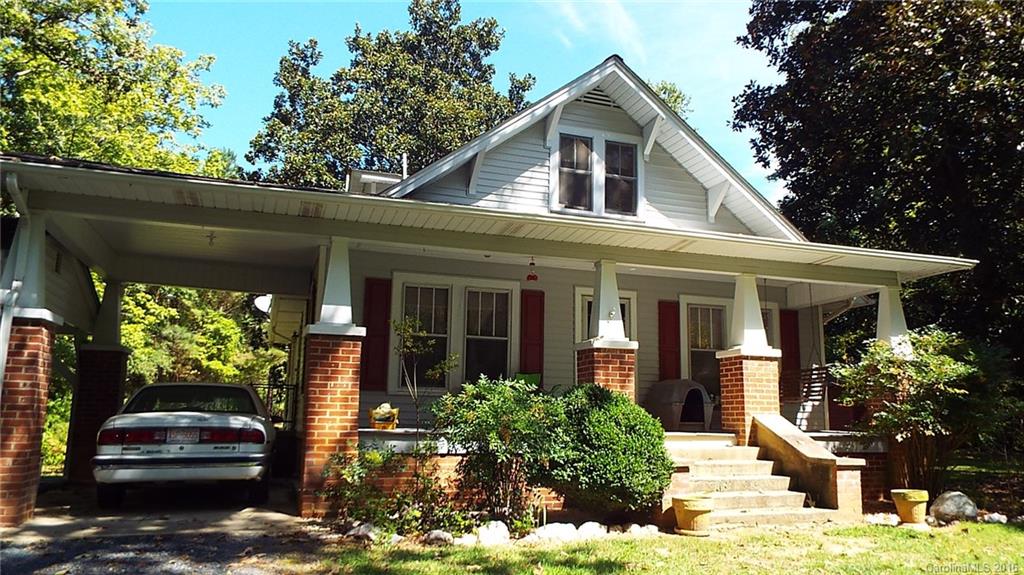 Photo 1 of 17 — 117 Davis Street, Troy, NC 27371