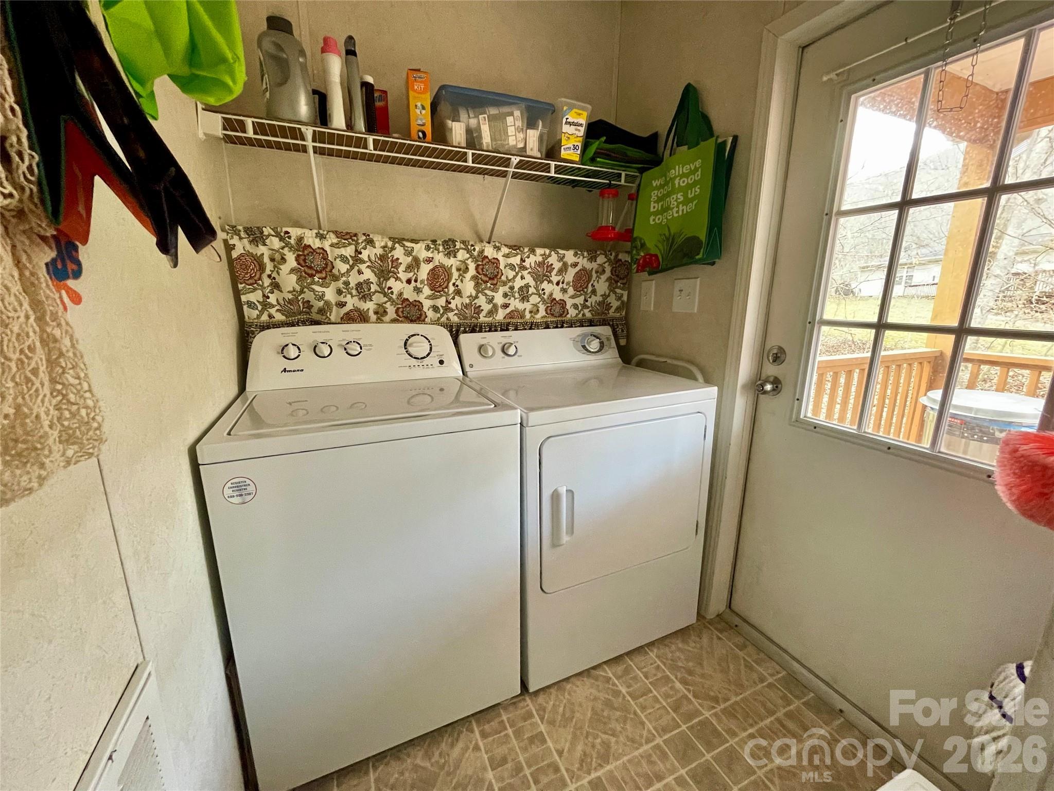 Country Place Of Waynesville - Residential