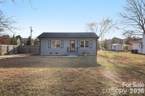 Photo of 3207 Valleydale Road, Monroe, NC 28110 (MLS # 4371313)