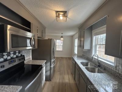 1018 Starcliff Circle