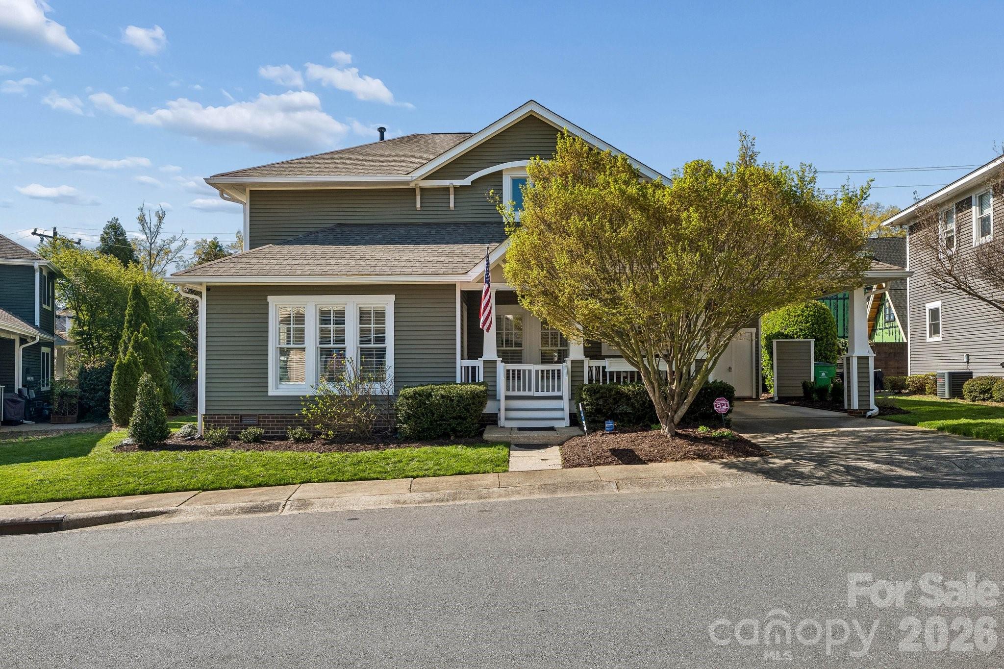 628 Olmsted Park Place