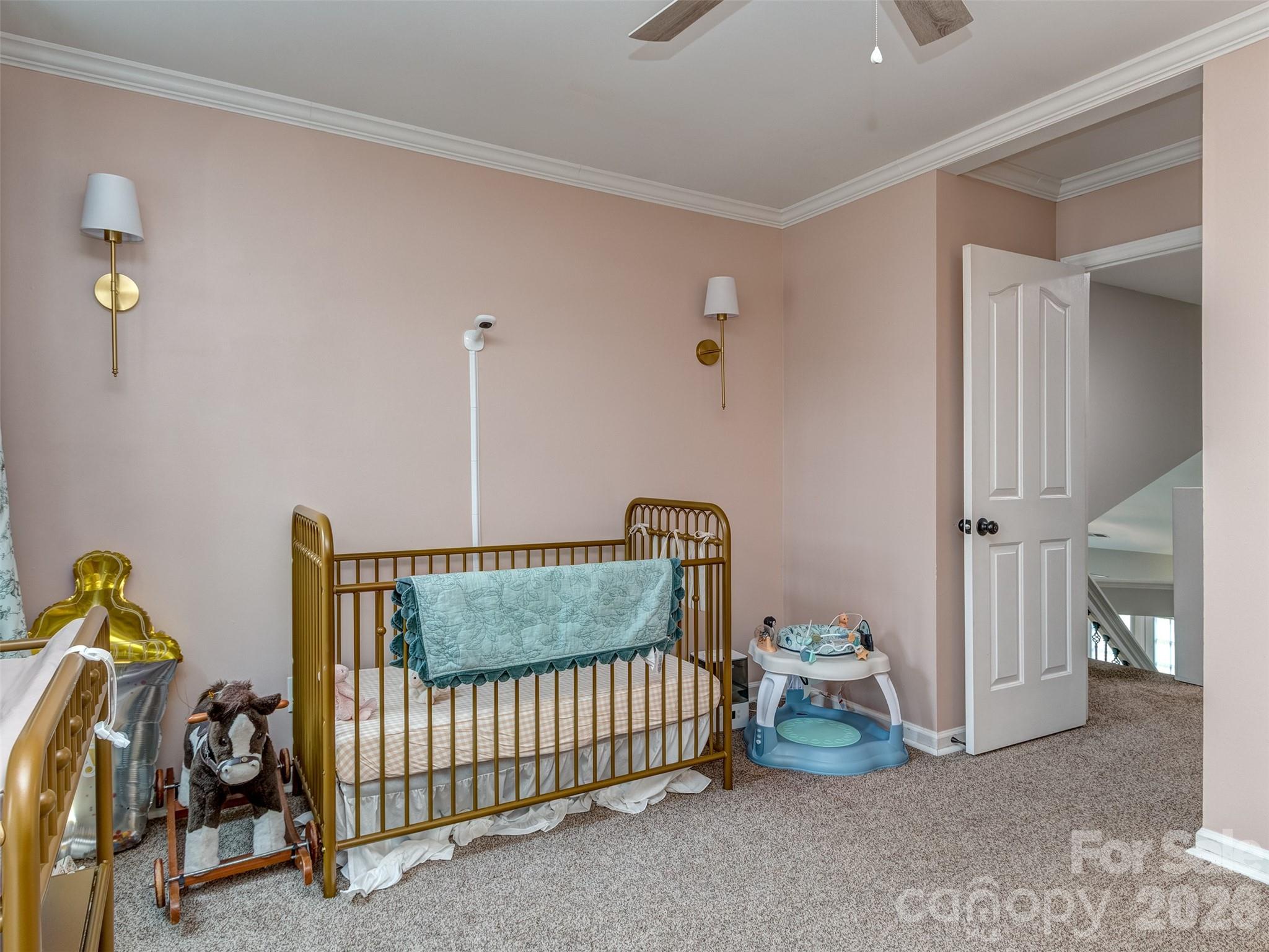 Davis Lake - Residential