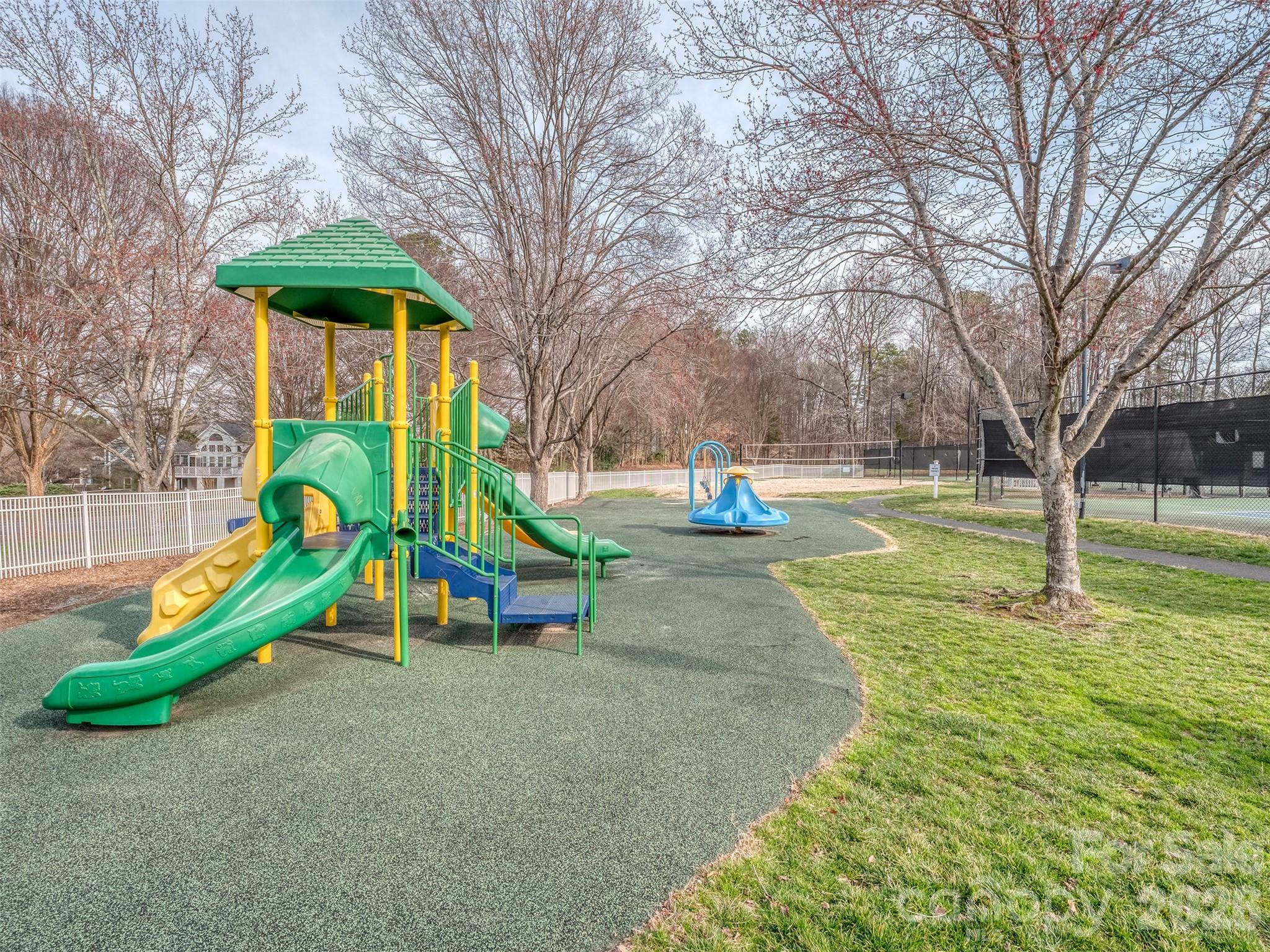 Davis Lake - Residential