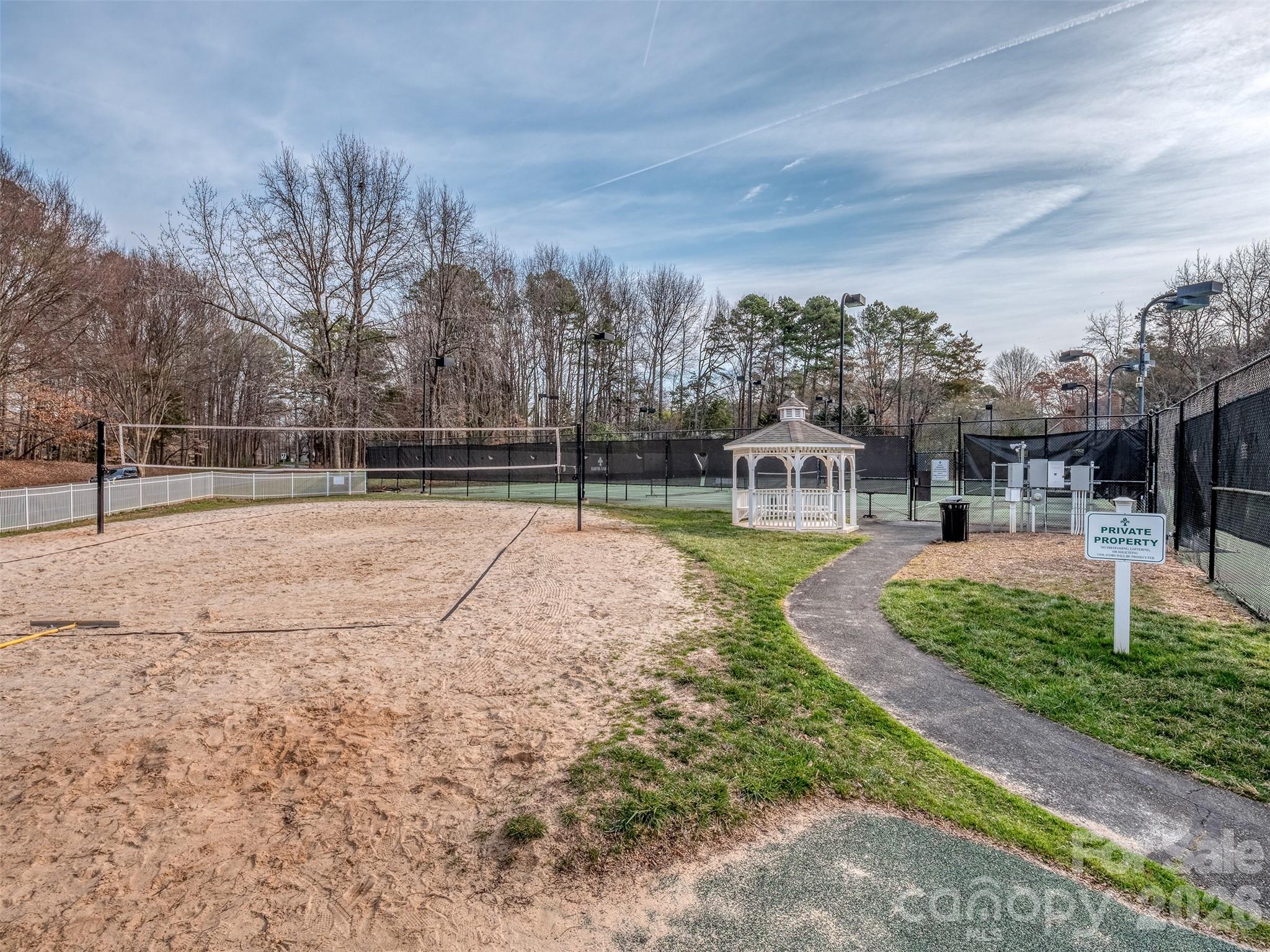 Davis Lake - Residential