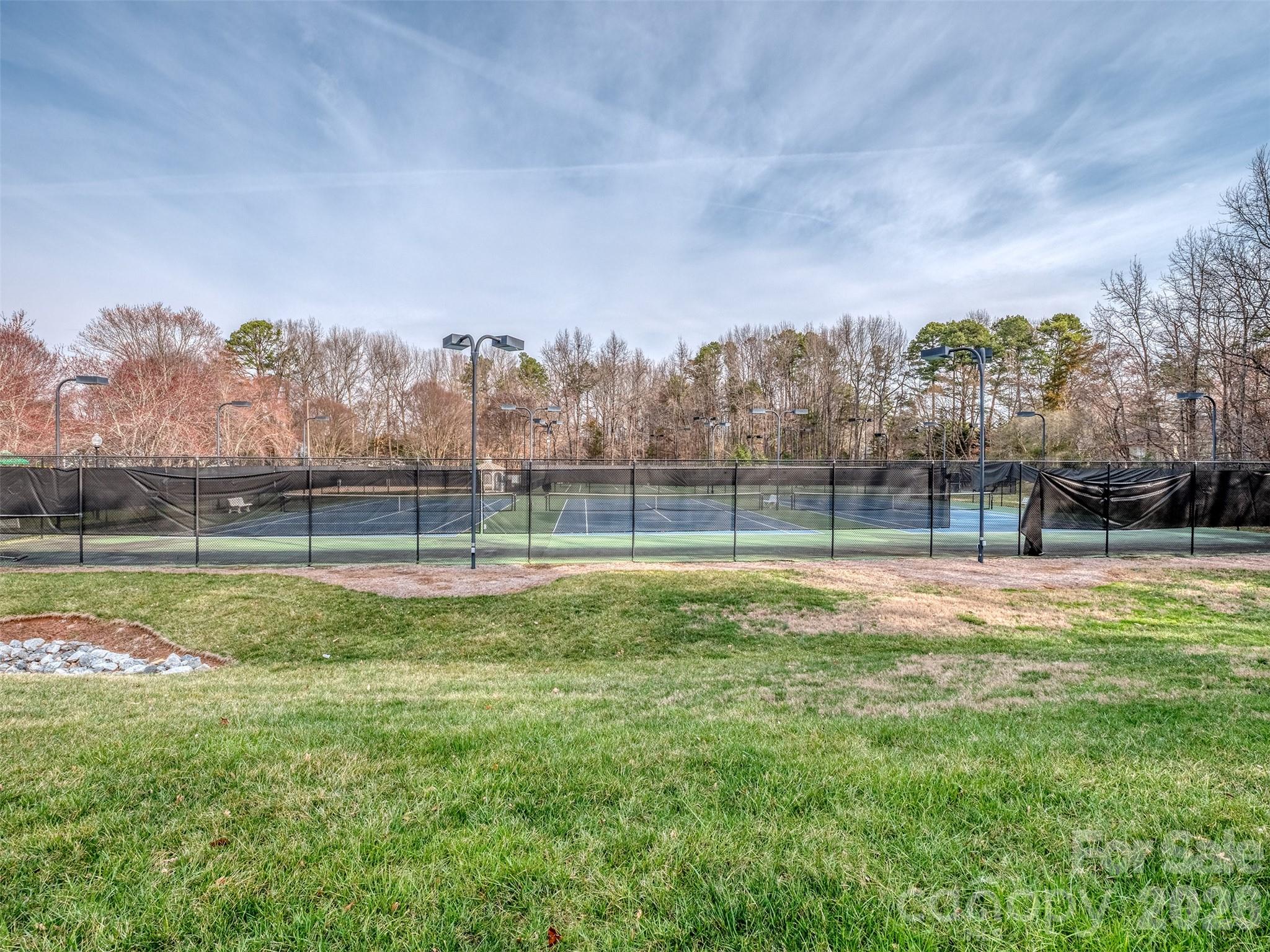 Davis Lake - Residential