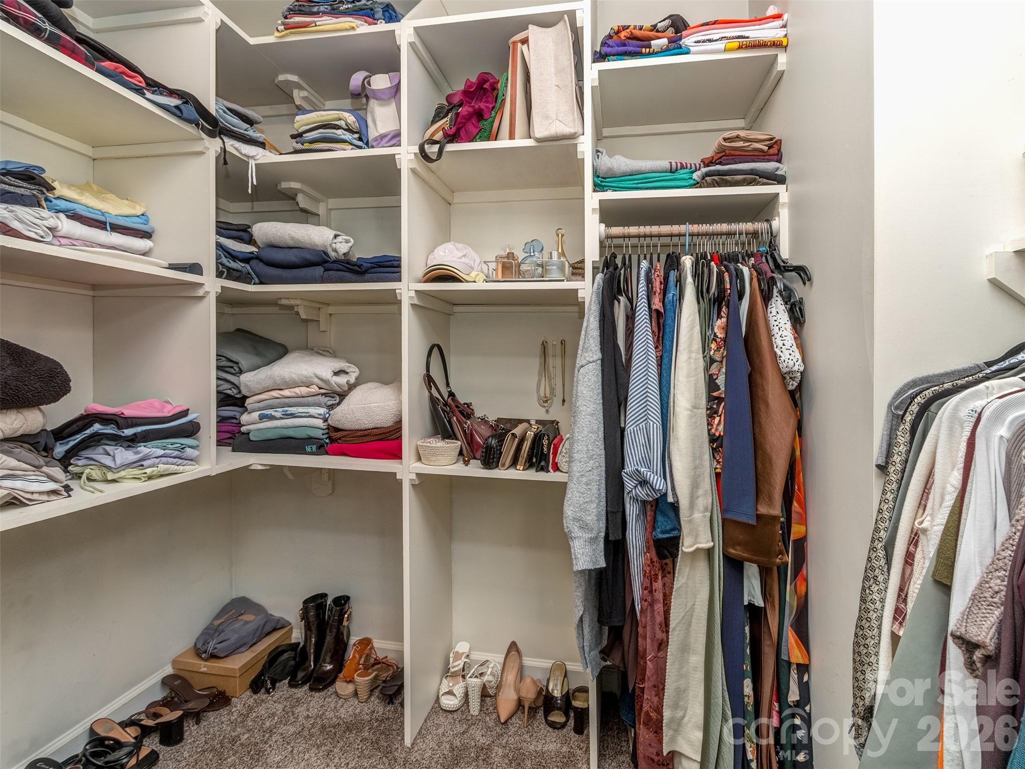 Davis Lake - Residential