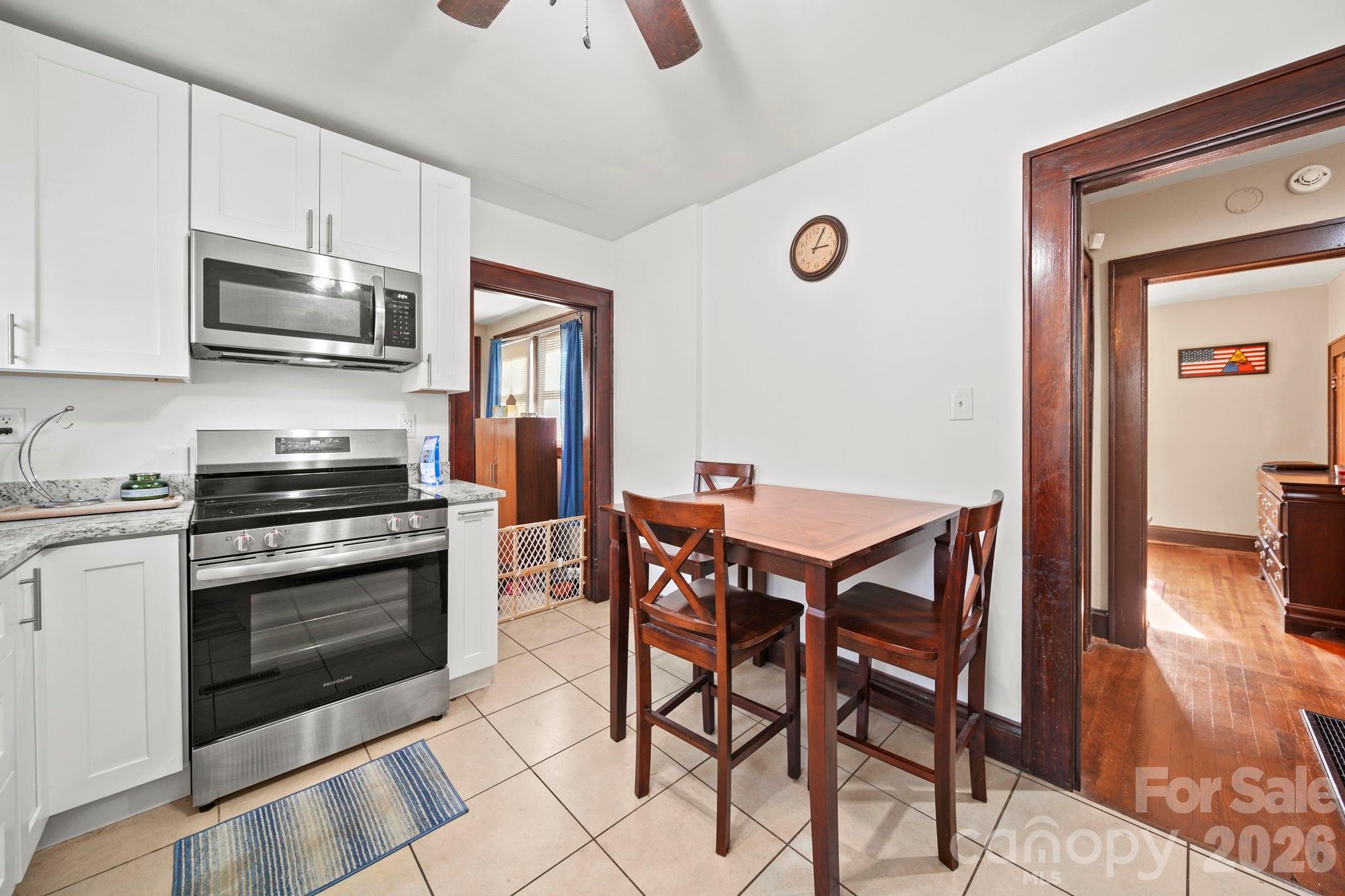 734 Tanglewood Drive