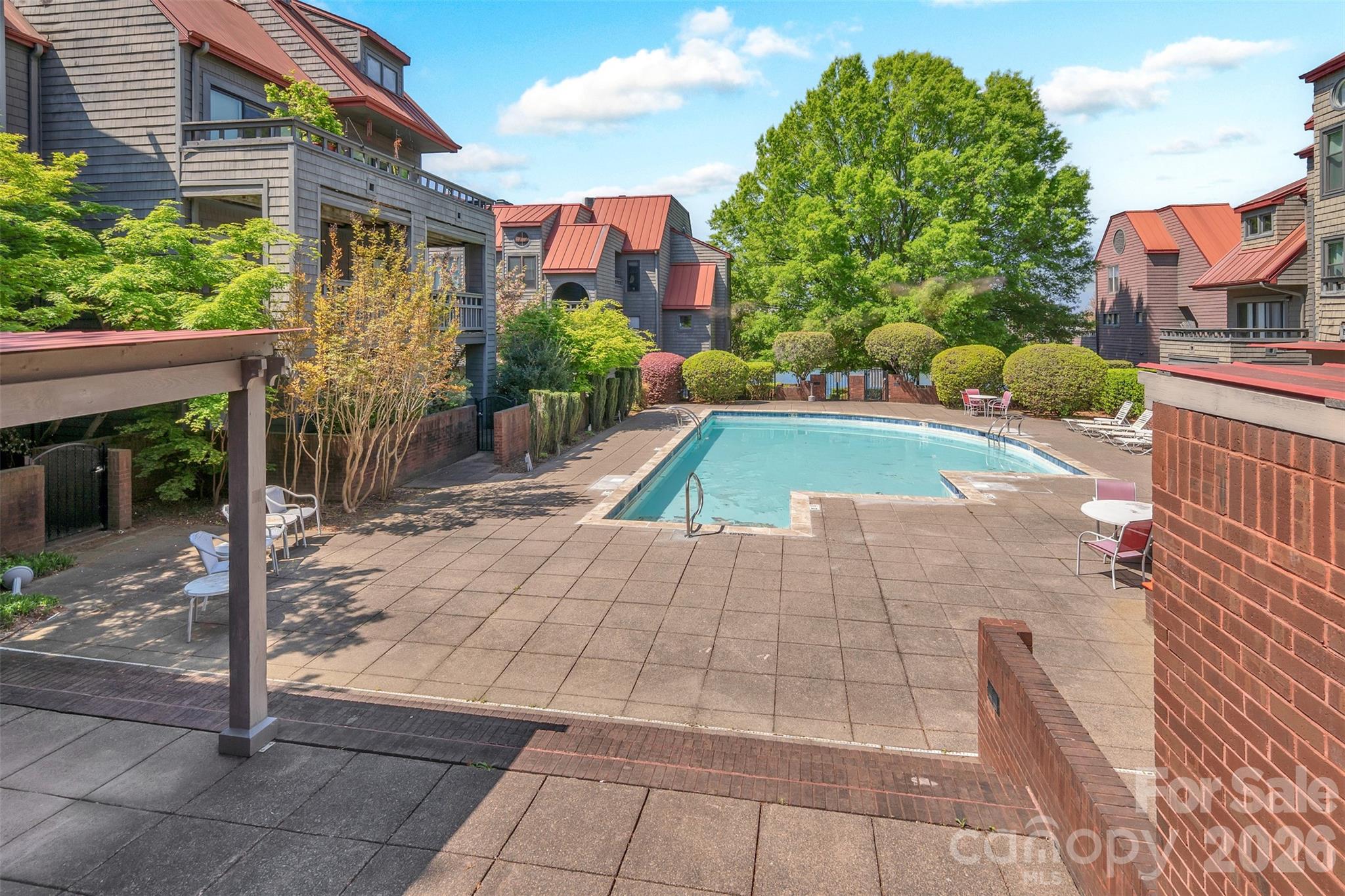 Lakeshore Village - Residential