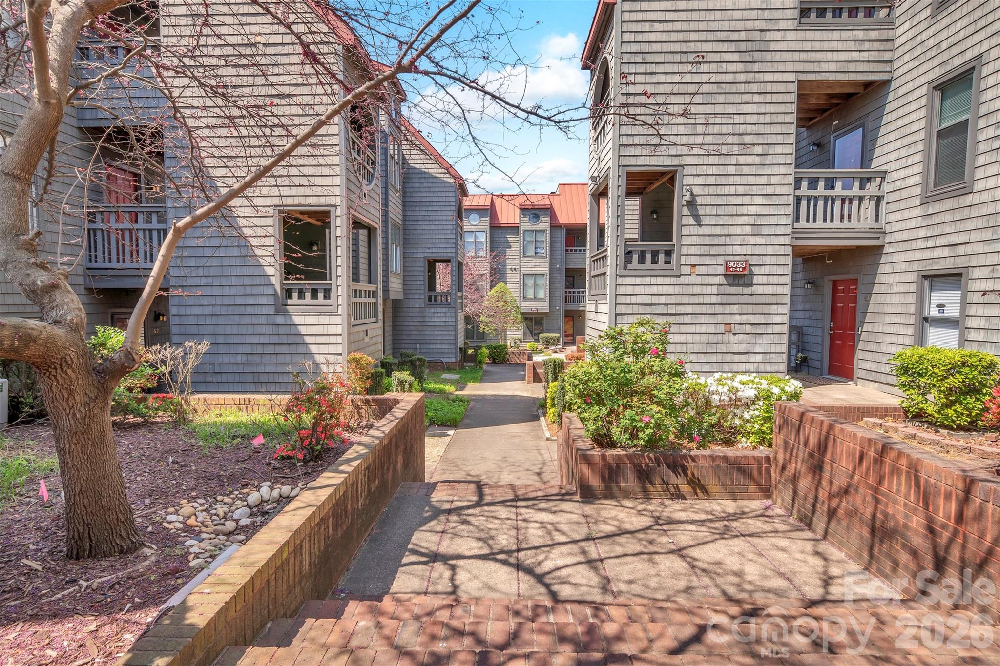 Lakeshore Village - Residential