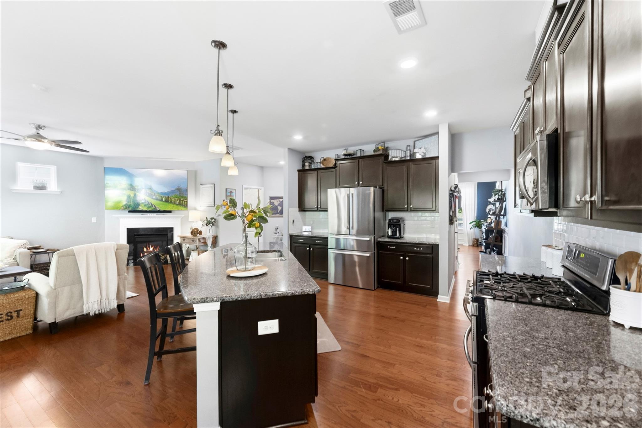 The Pinnacle At Handsmill - Residential