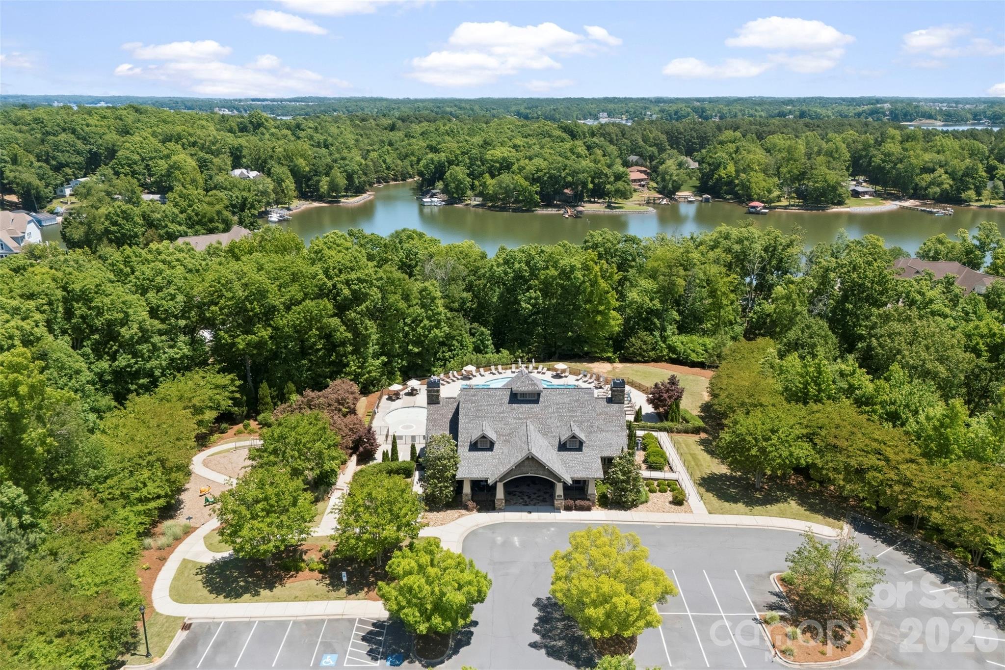 The Pinnacle At Handsmill - Residential