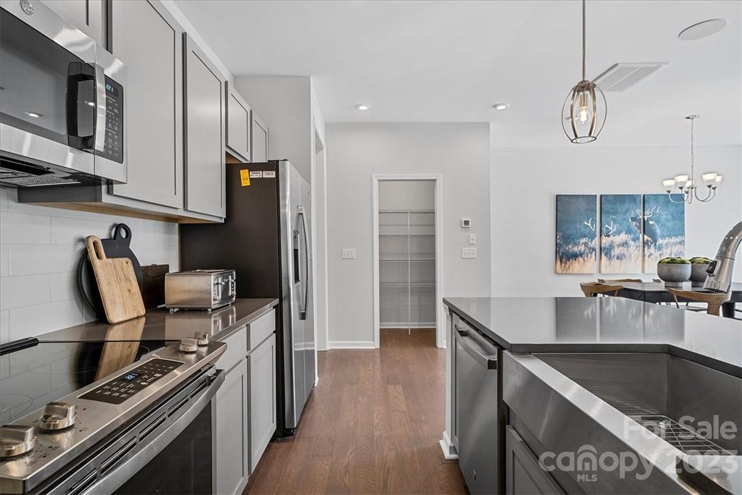 Fifteen 15 Cannon - Residential