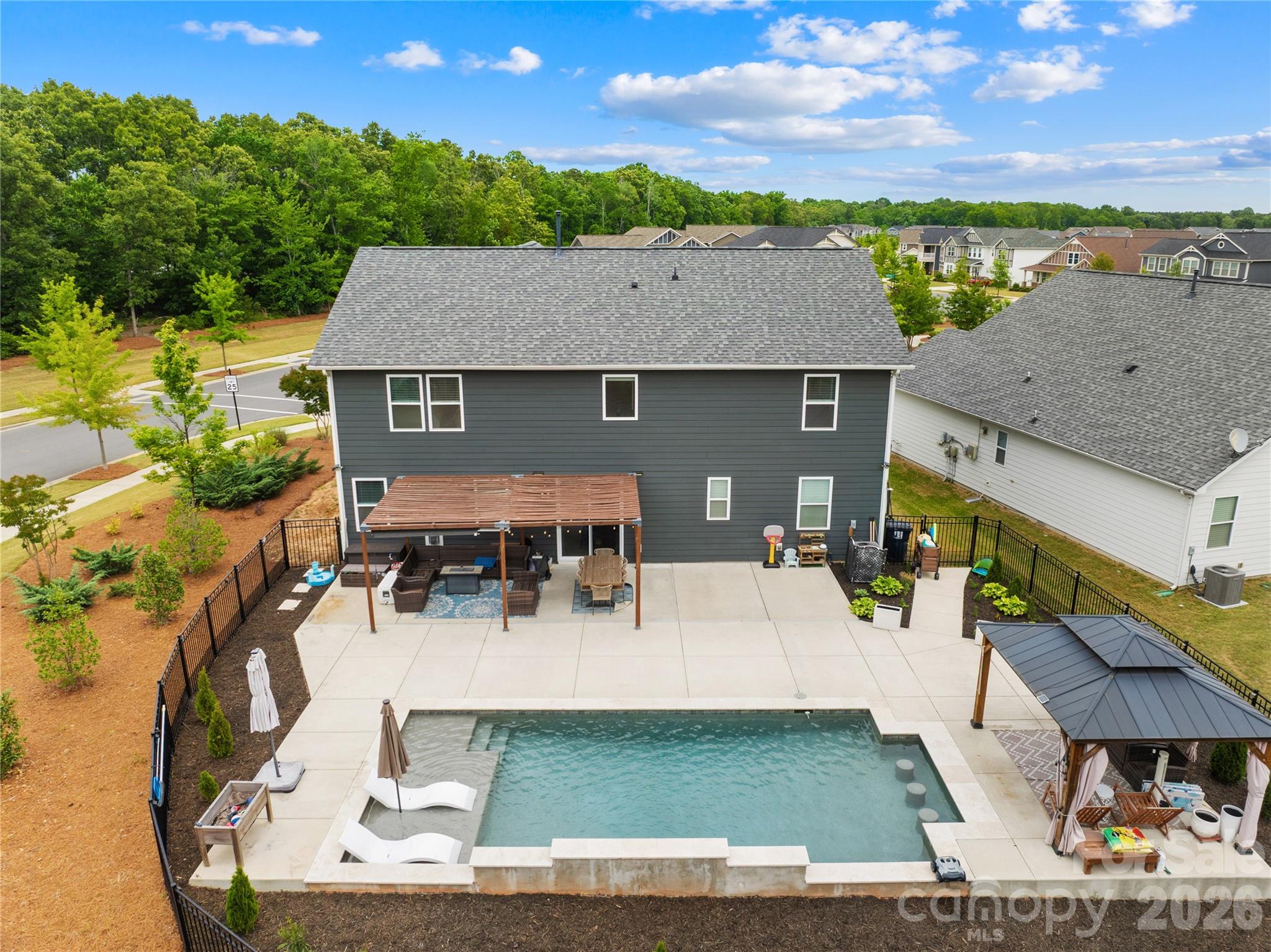 Braeburn - Residential