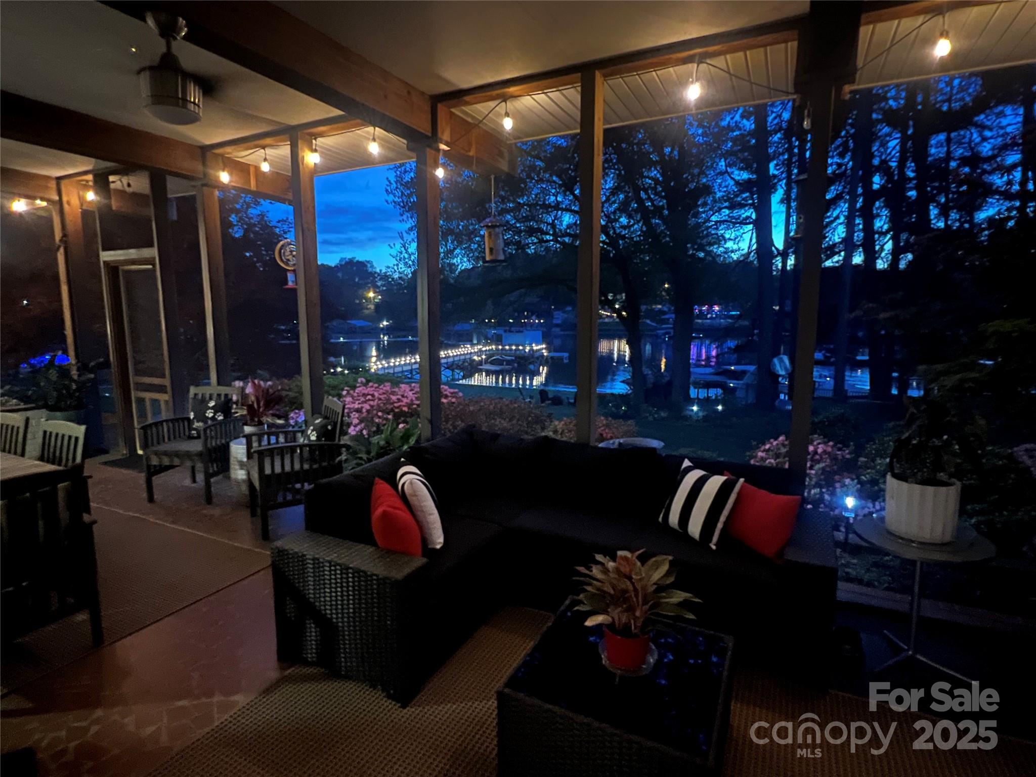 Norman Shores - Residential