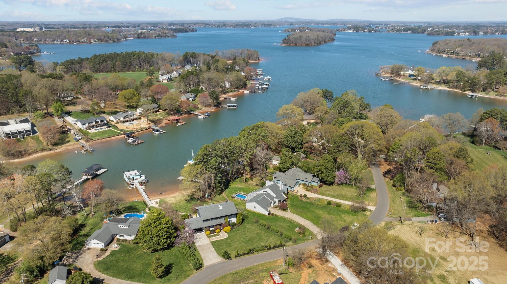 Norman Shores - Residential