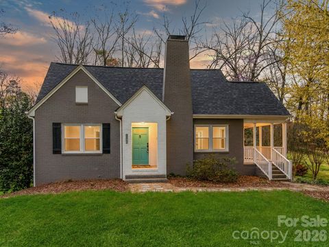 Photo of 1106 S South Street, Gastonia, NC 28052 (MLS # 4358490)