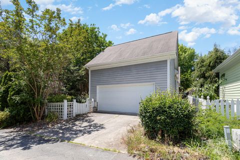 A home in Huntersville