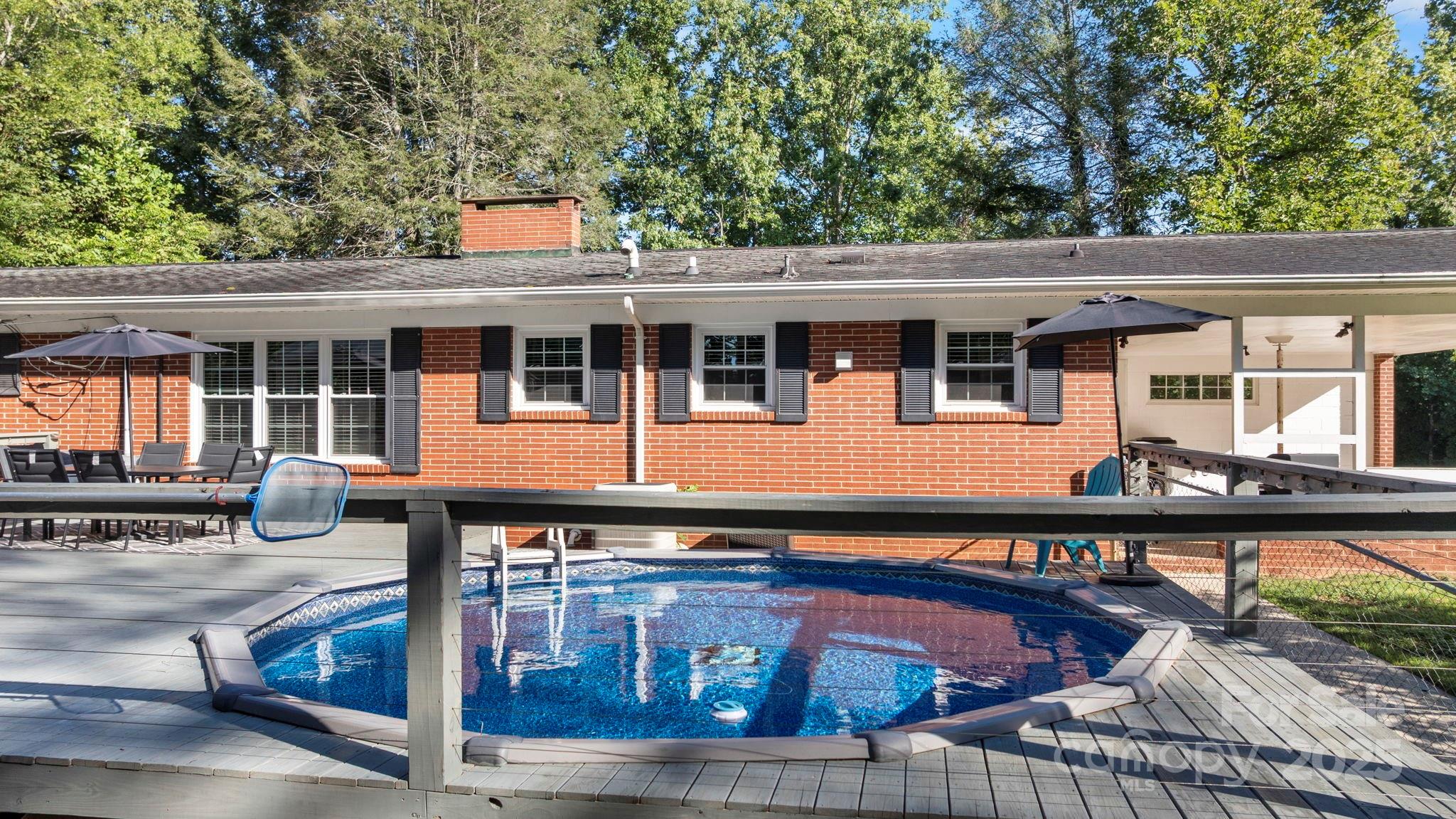 Oakwood Park - Residential