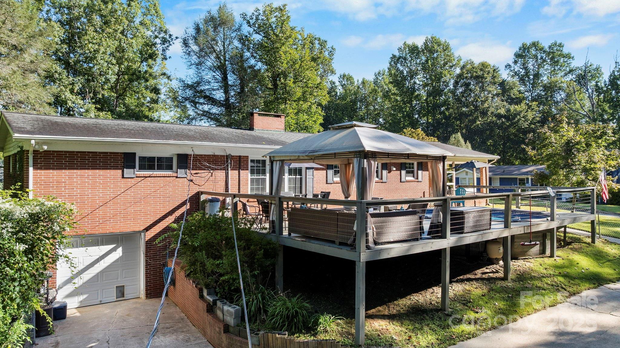 Oakwood Park - Residential