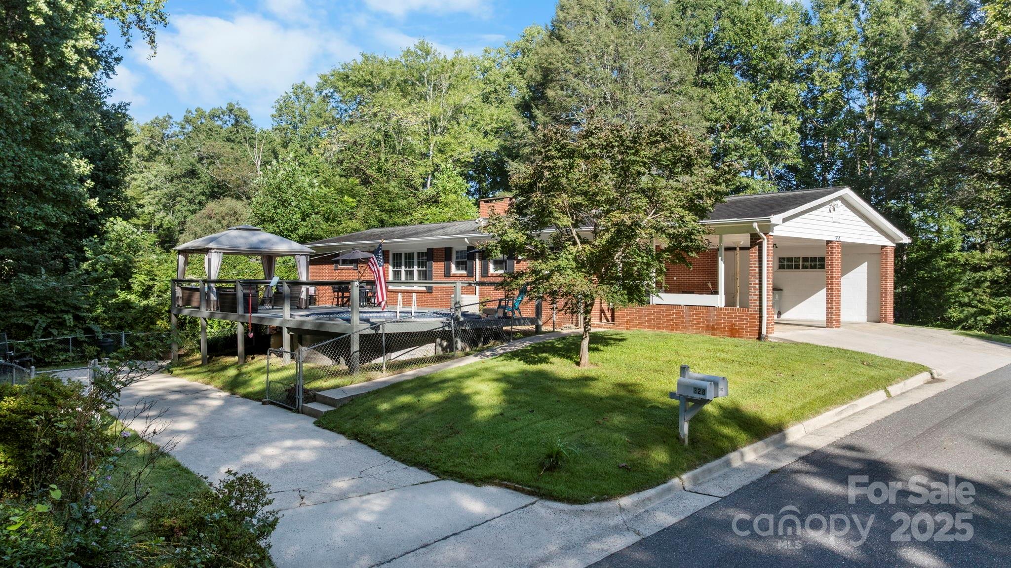 Oakwood Park - Residential