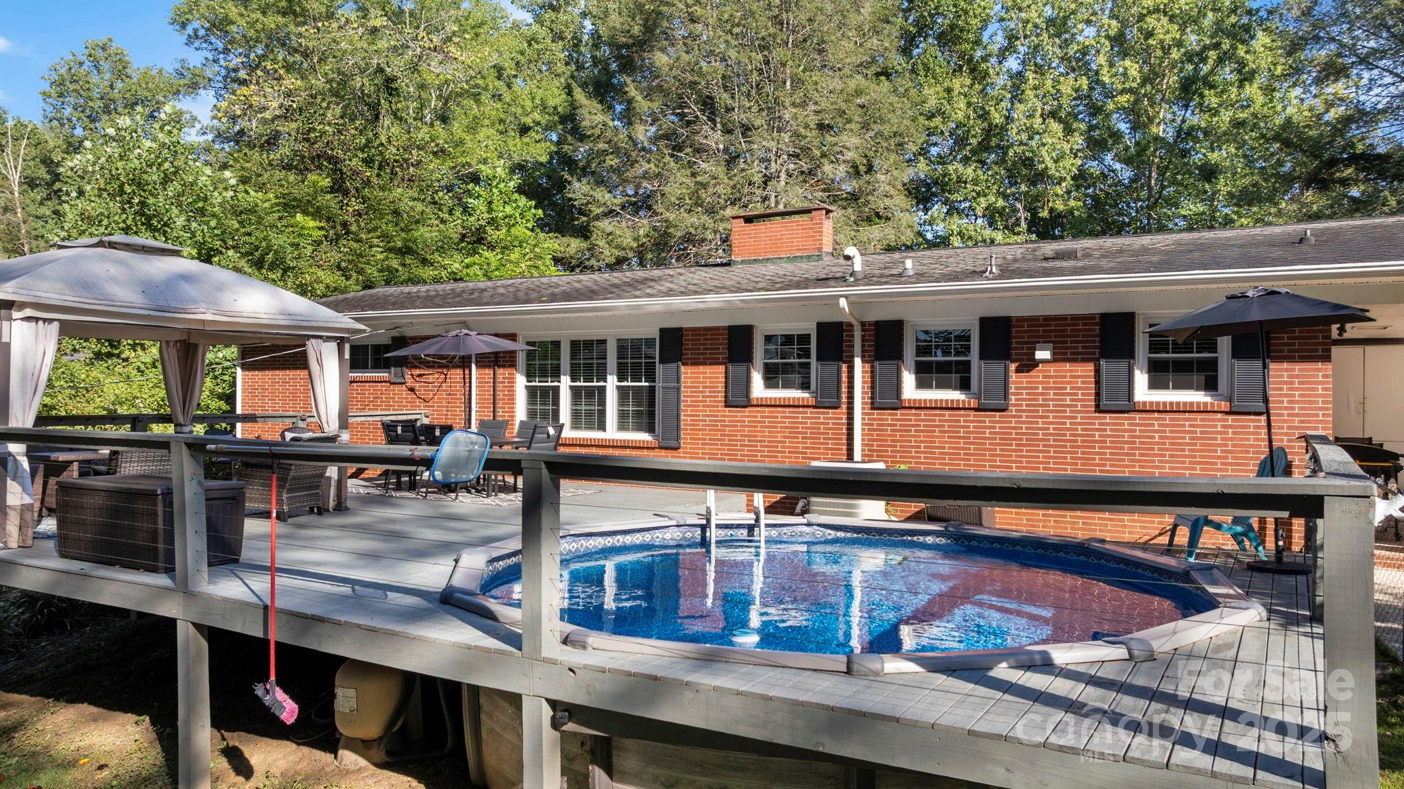 Oakwood Park - Residential