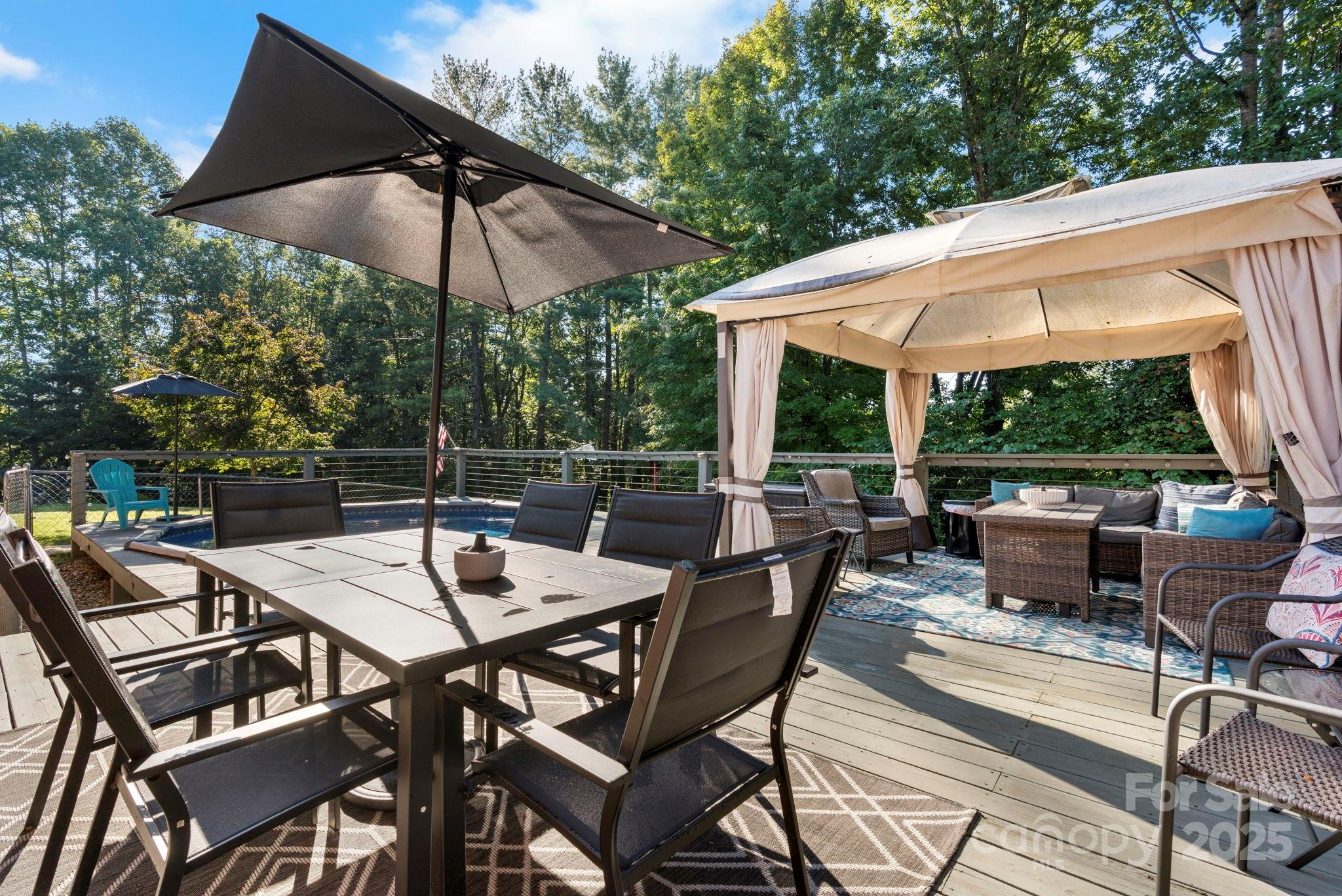 Oakwood Park - Residential