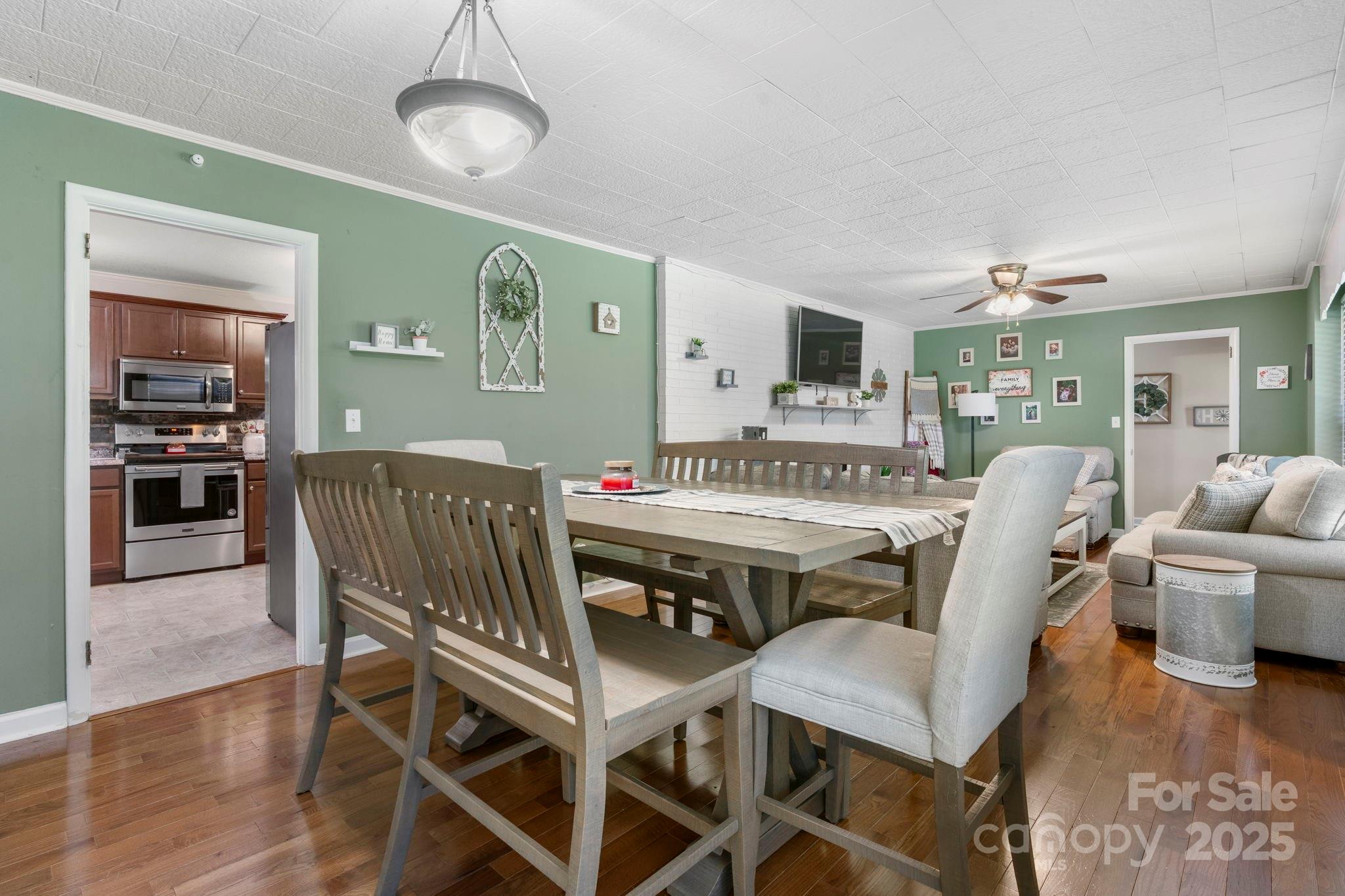 Oakwood Park - Residential