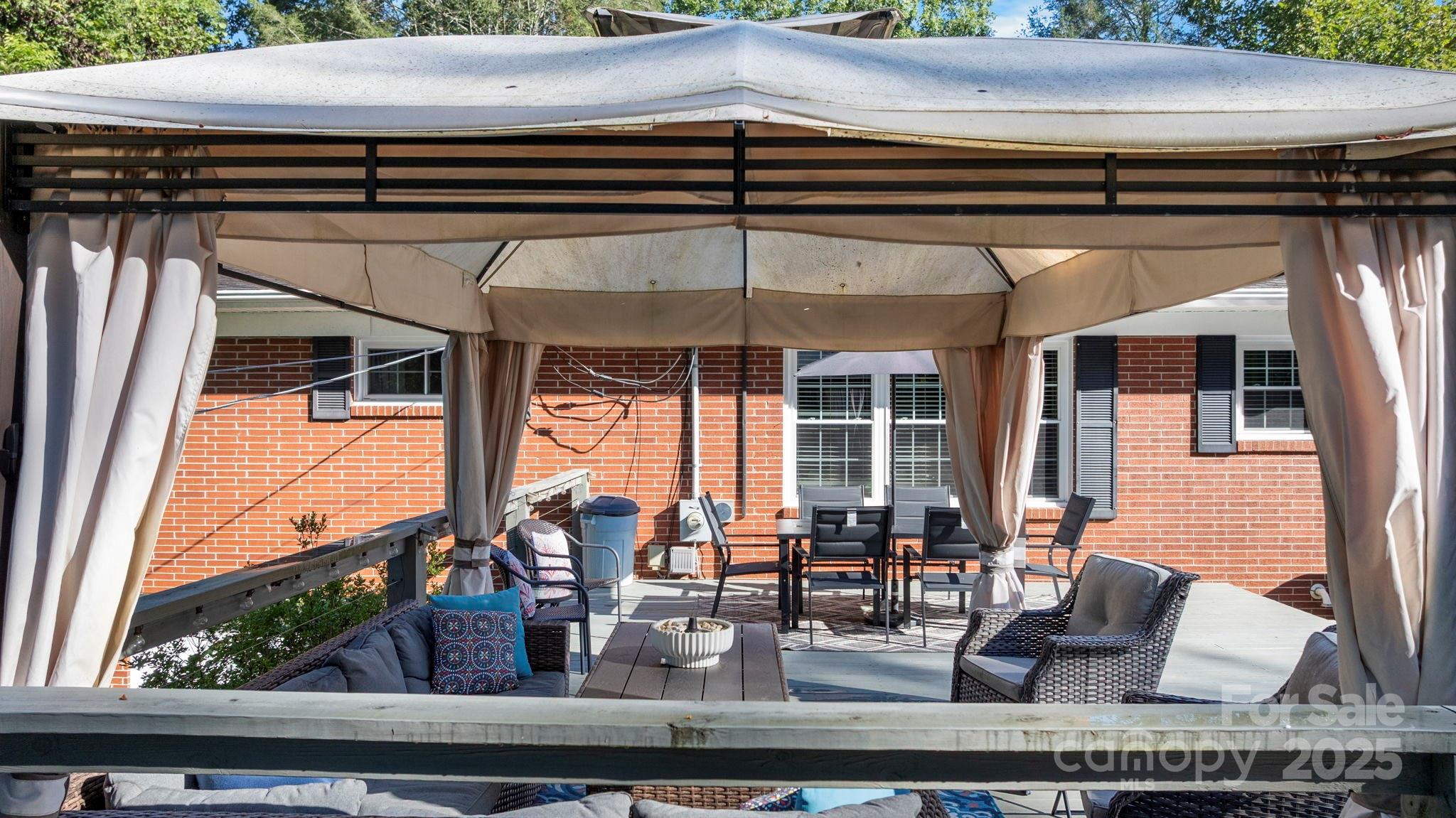 Oakwood Park - Residential