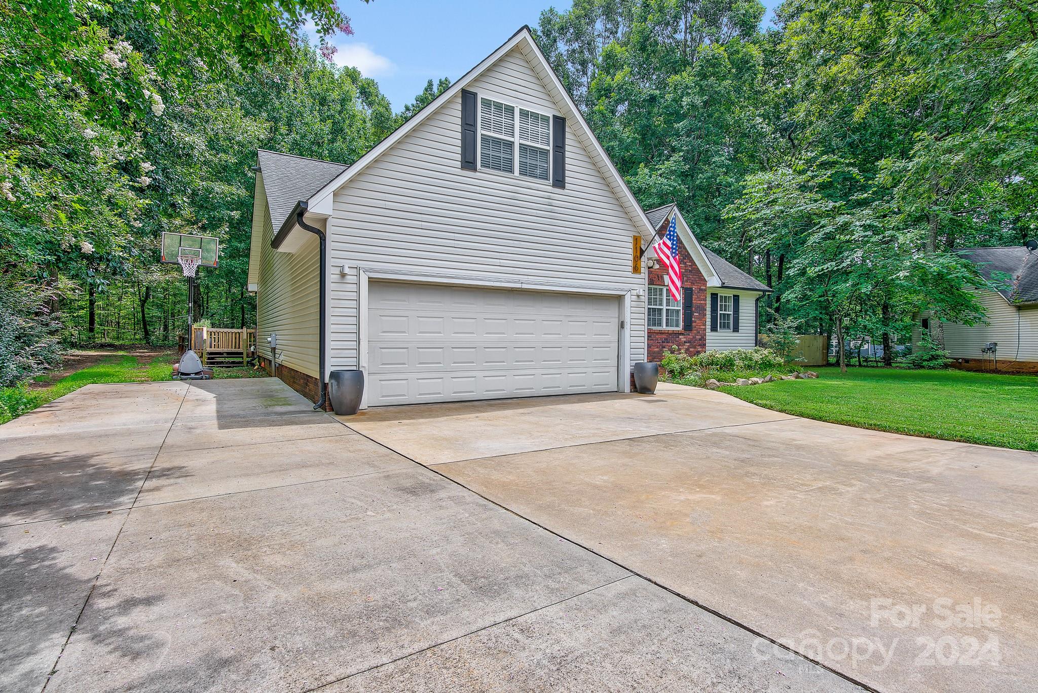 Castlebrook Estates - Residential