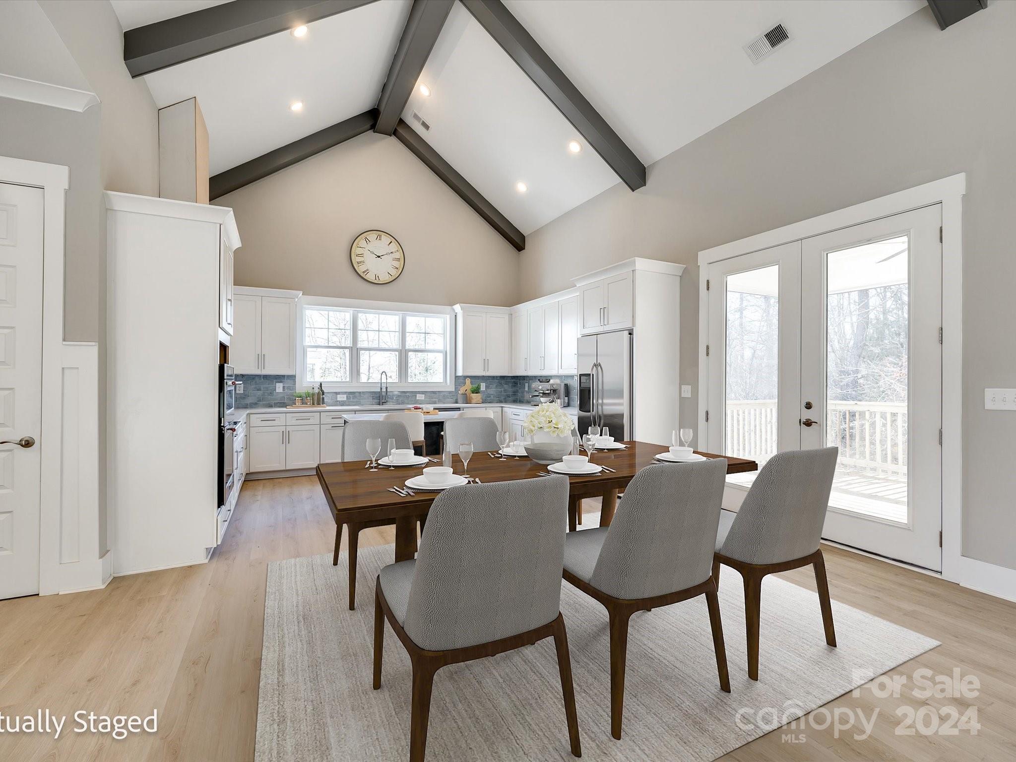 The Retreat At Sunset Ridge - Residential