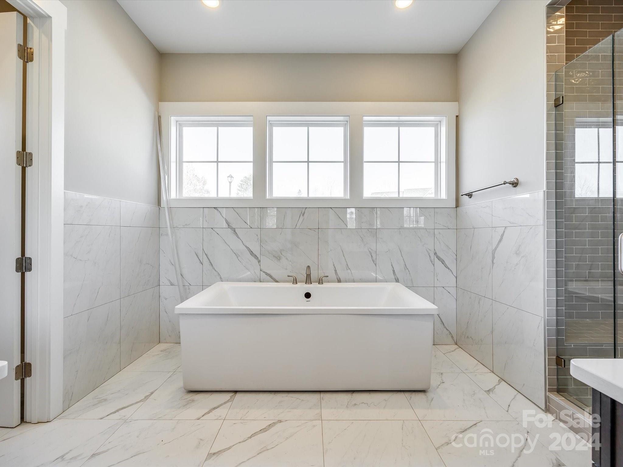 The Retreat At Sunset Ridge - Residential