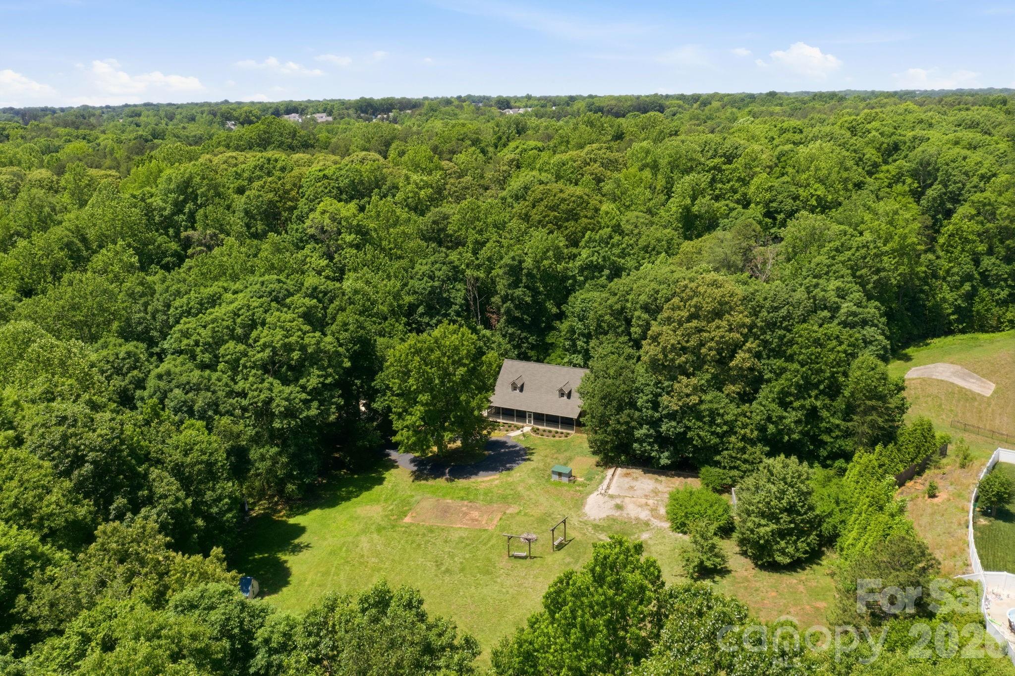 195 Azalea Road