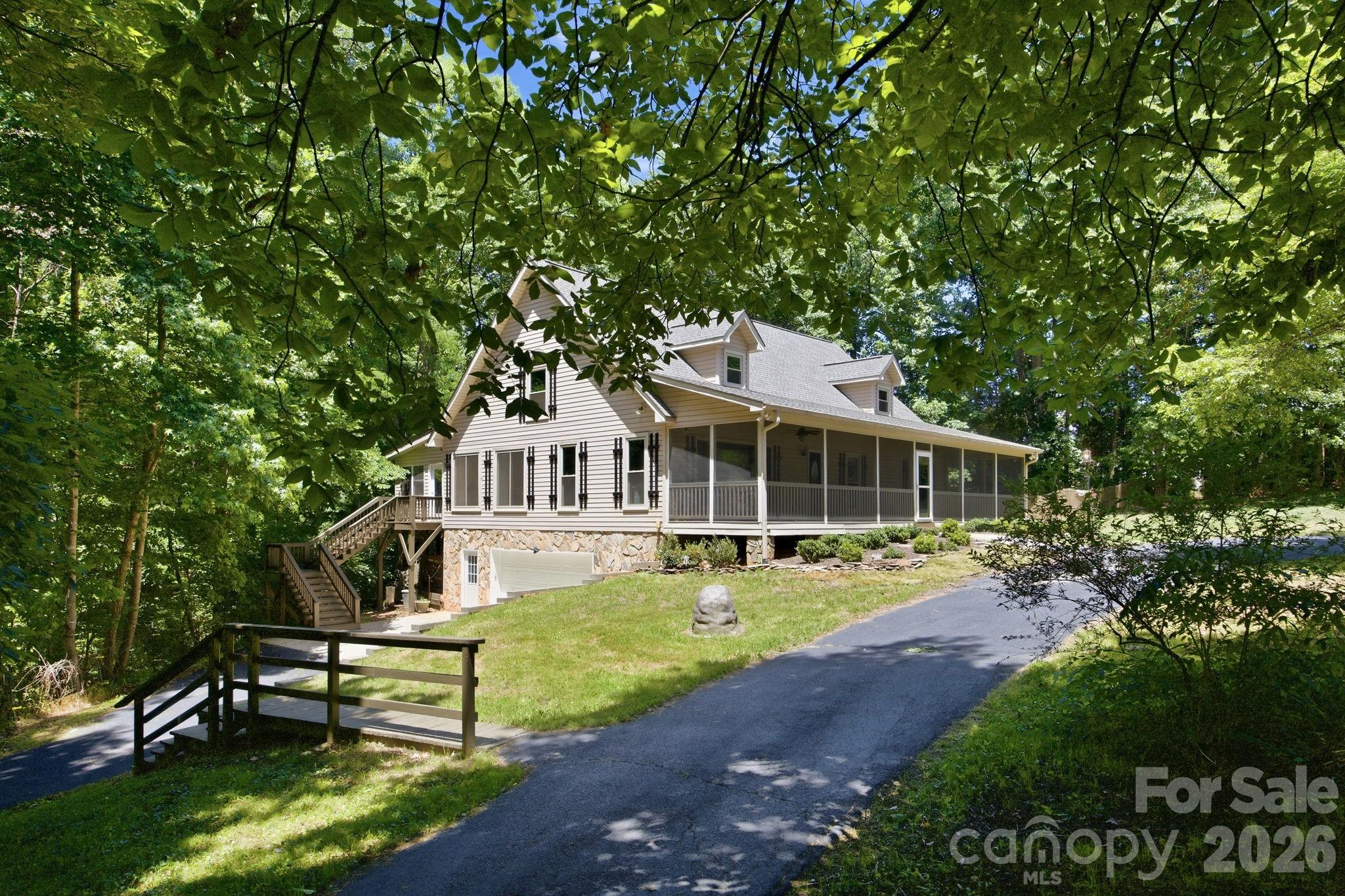 195 Azalea Road