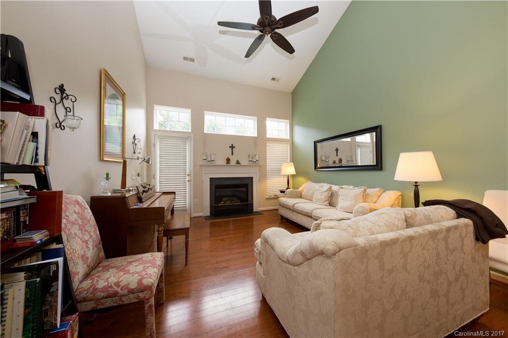 Sunset Point - Residential