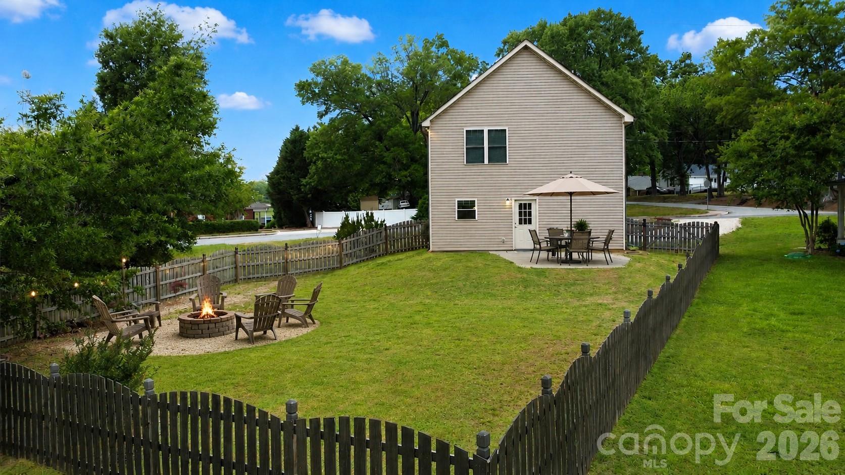 212 Old Centergrove Road